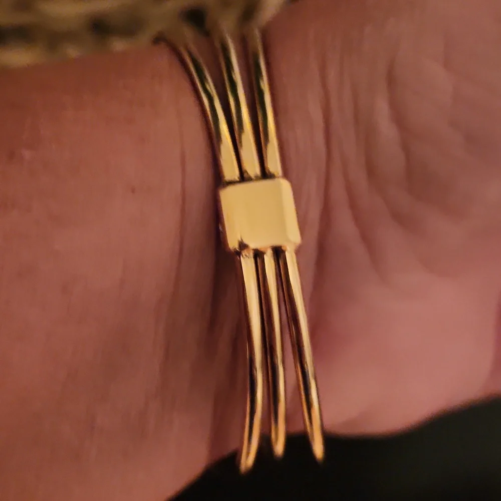 Bangle - Picture 3 of 3